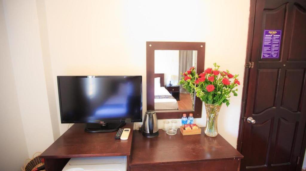 Pho Bien Hotel Nha Trang Exteriör bild